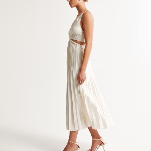 Abercrombie & fitch white pleated silk gown - Picture 5 of 6